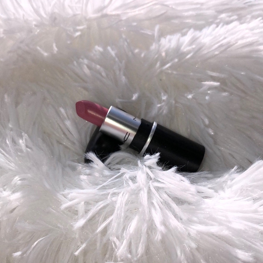 Mac”such a millennial” lipstick